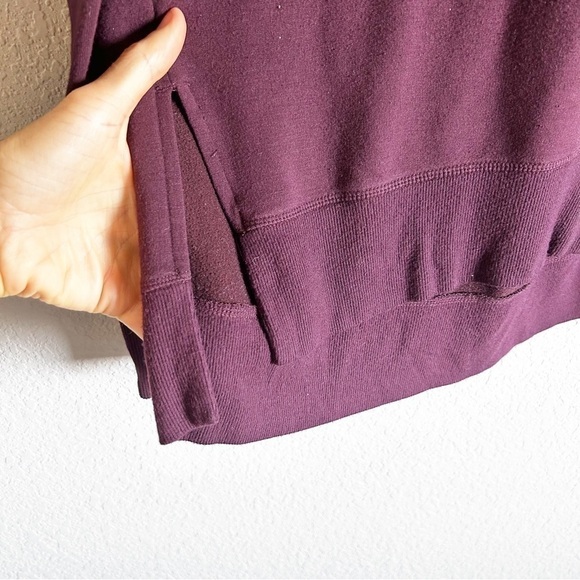 Athleta Coaster Luxe Sweatshirt Eggplant Plum Thumbhole Long Sleeve Crew… - Picture 4 of 10